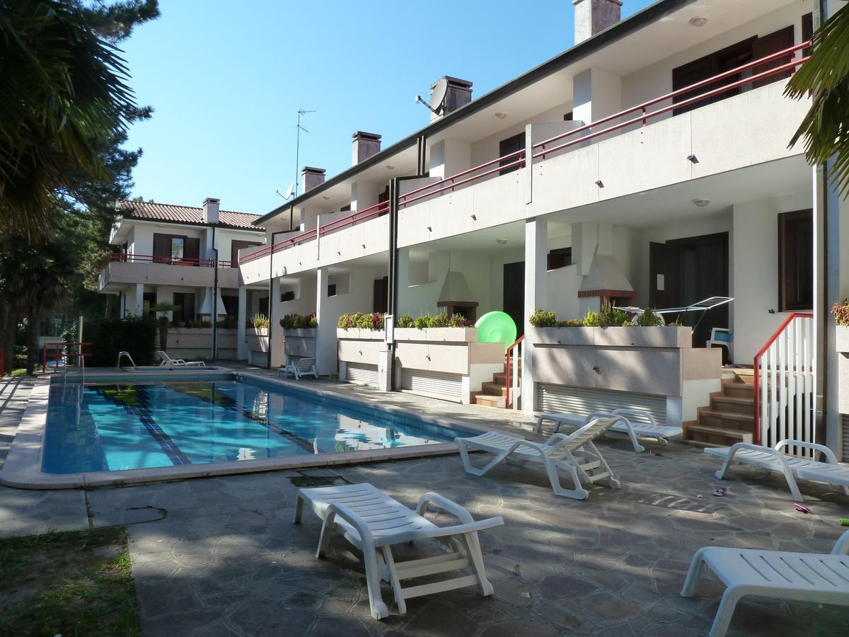Onda Blu Appartement Bibione Buitenkant foto